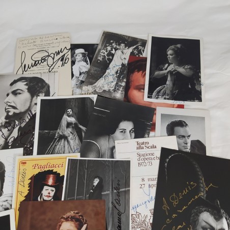 18 tra fotografie e biglietti autografati cantanti lirici anni 60/90