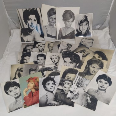 Lotto di 28 fotografie di attrici bianco e nero anni 60 vari formati