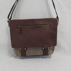 Borsa ORCIANI in pelle testa di moro e tessuto tipo postino con ribalta 2