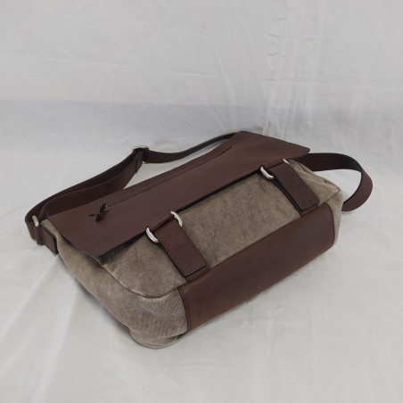 Borsa ORCIANI in pelle testa di moro e tessuto tipo postino con ribalta