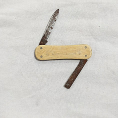 Coltellino pubblicitario E. PERASSO LIQUORI Genova 5,8 cm 2