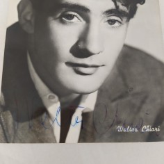 WALTER CHIARI cartolina b/n con autografo originale 2