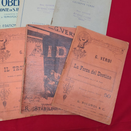 Lotto di 13 libretti opere liriche Giuseppe Verdi primi anni del 900