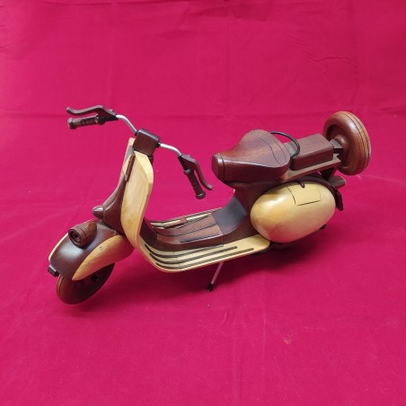 Modellino di VESPA Piaggio anni 50 in legno