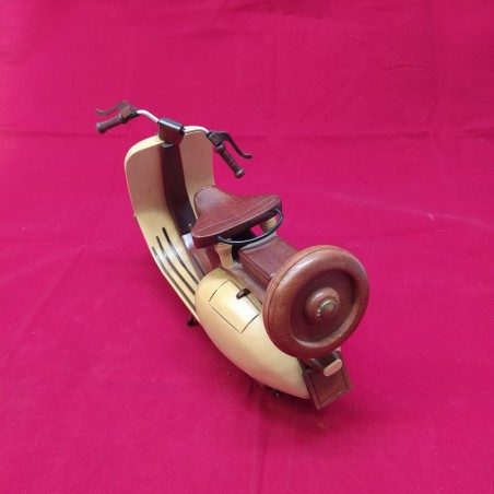 Modellino di VESPA Piaggio anni 50 in legno