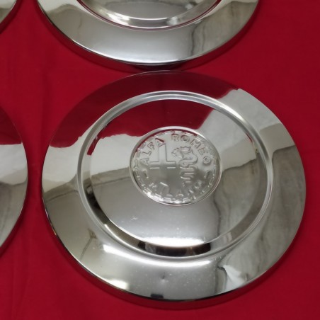 Lotto 4 coppe copri ruota per Alfa Romeo Giulietta 1° tipo