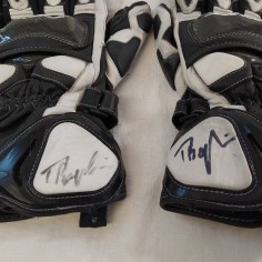 Troy Bayliss guanti originali autografati dal pilota campione Super Bike 2