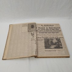 Raccolta di quotidiani dal 1937 al 1947 rilegata
