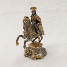 Scultura da scrivania / soprammobile cavaliere Europeo a cavallo 2