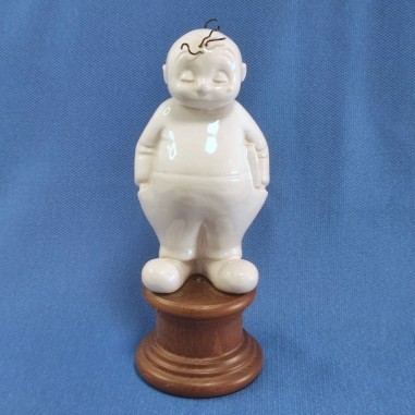 Graziosa statuina in ceramica bianca uomo con libro h 22 cm